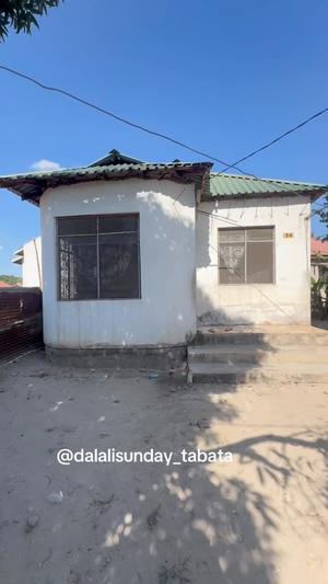 Nyumba ya vyumba vitatu inauzwa Tabata Kinyerezi Mbuyuni, Dar Es Salaam (250 sqm)