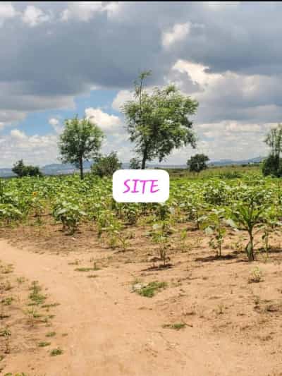 Kiwanja kinauzwa Heka, Singida