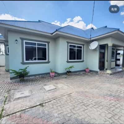 Apartment ya vyumba vinne inapangishwa Kitunda Relini, Dar Es Salaam