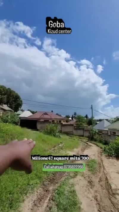 Kiwanja kinauzwa Goba Kizud Center, Dar Es Salaam sqm 700
