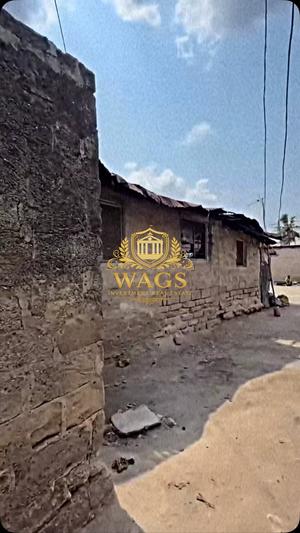 Kiwanja kinauzwa Manzese, Dar Es Salaam (300 sqm) Kiwanja kinauzwa Manzese, Dar Es Salaam (300 sqm)