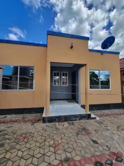 Nyumba (Furnished) ya chumba kimoja inapangishwa PUGU KAJIUNGENI, Dar Es Salaam Nyumba (Furnished) ya chumba kimoja inapangishwa PUGU KAJIUNGENI, Dar Es Salaam