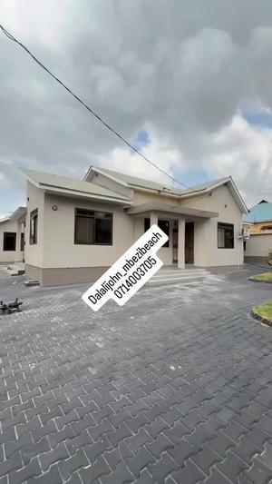 Nyumba ya vyumba vitatu inapangishwa Mbezi Beach, Dar Es Salaam Nyumba ya vyumba vitatu inapangishwa Mbezi Beach, Dar Es Salaam