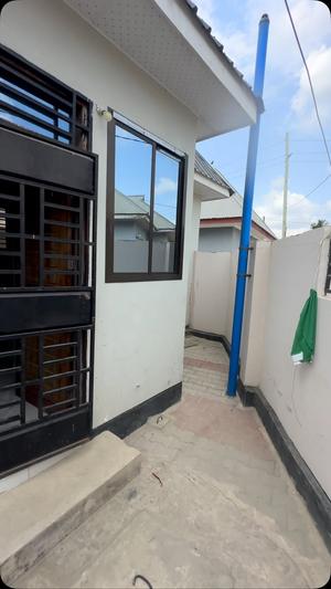 Nyumba ya chumba kimoja inapangishwa Kigamboni Darajani Soweto, Dar Es Salaam Nyumba ya chumba kimoja inapangishwa Kigamboni Darajani Soweto, Dar Es Salaam