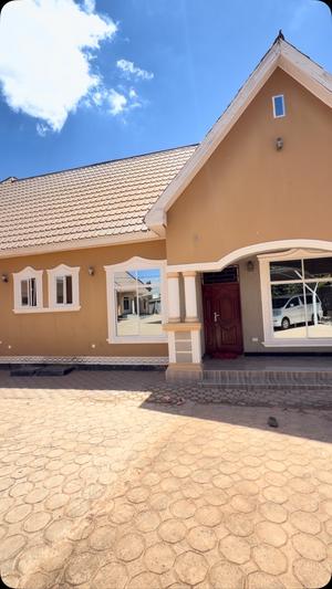 2 Bedrooms House for Rent in Makulu Osterbey, Dodoma