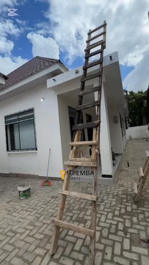 Nyumba ya vyumba vinne inapangishwa Kinondoni, Dar Es Salaam