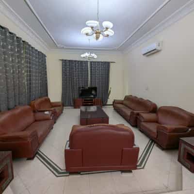 Villa (Furnished) ya vyumba vinne inapangishwa Oysterbay, Dar Es Salaam