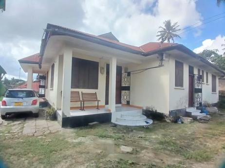2 Bedrooms House for Rent in Kimara Temboni, Dar Es Salaam
