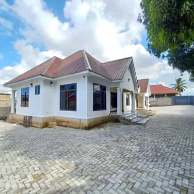 Apartment ya vyumba vitatu inapangishwa Kimara Korogwe Kilungule, Dar Es Salaam