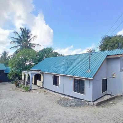 3 Bedrooms House for Rent in Kimara Baruti, Dar Es Salaam