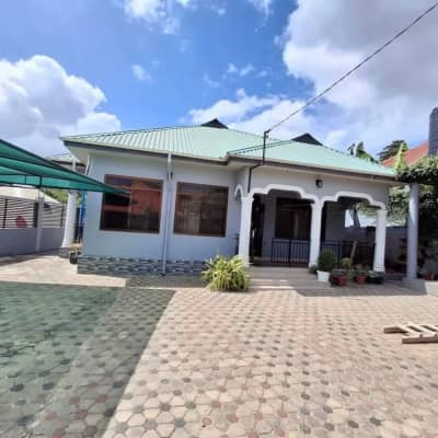 3 Bedrooms House for Rent in Kimara, Dar Es Salaam
