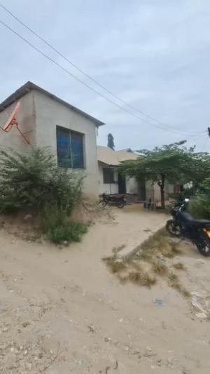 House for Sale in Kamara Mwisho, Kigoma (400 sqm) House for Sale in Kamara Mwisho, Kigoma (400 sqm)