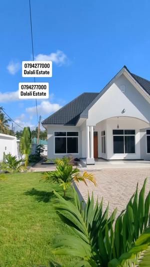 Nyumba ya vyumba vinne inauzwa Goba Kwa Awazai, Dar Es Salaam (800 sqm) Nyumba ya vyumba vinne inauzwa Goba Kwa Awazai, Dar Es Salaam (800 sqm)