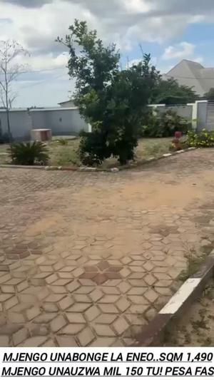 House for Sale in Mkundi, Morogoro (1490 sqm) House for Sale in Mkundi, Morogoro (1490 sqm)