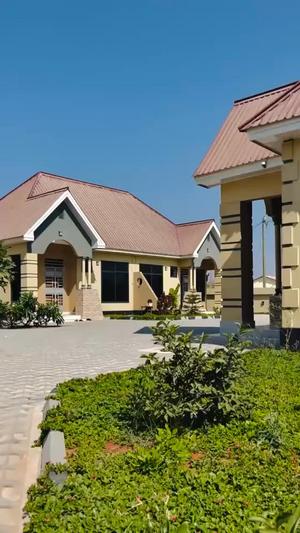 Nyumba ya vyumba viwili inapangishwa Mlimwa C, Dodoma Nyumba ya vyumba viwili inapangishwa Mlimwa C, Dodoma