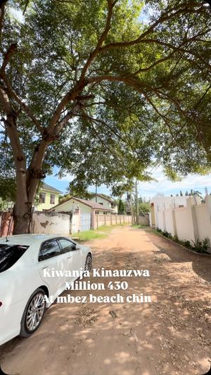 Kiwanja kinauzwa Mbezi Beach, Dar Es Salaam sqm 900 Kiwanja kinauzwa Mbezi Beach, Dar Es Salaam sqm 900