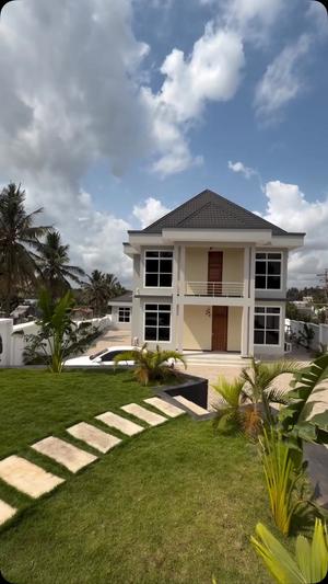 Nyumba ya vyumba vinne inauzwa Goba Senta, Dar Es Salaam (1200 sqm) Nyumba ya vyumba vinne inauzwa Goba Senta, Dar Es Salaam (1200 sqm)