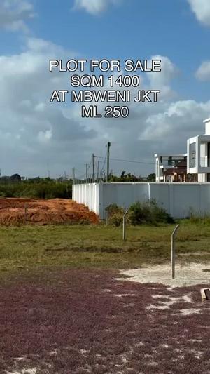 Kiwanja kinauzwa Mbweni Jkt, Dar Es Salaam (1400 sqm)