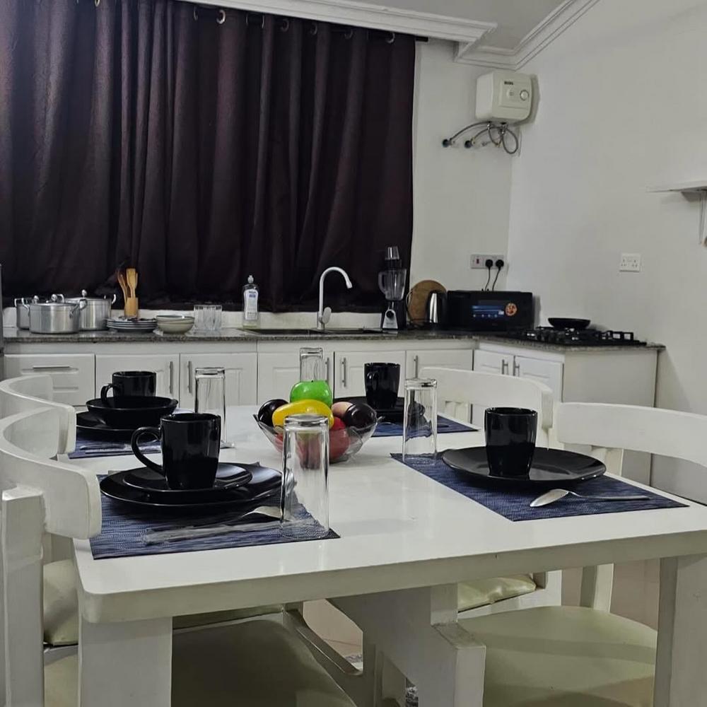 media -3 media -3