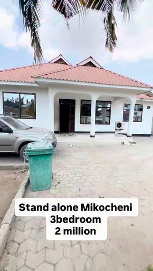 Nyumba ya vyumba vitatu inapangishwa Mikocheni, Dar Es Salaam Nyumba ya vyumba vitatu inapangishwa Mikocheni, Dar Es Salaam