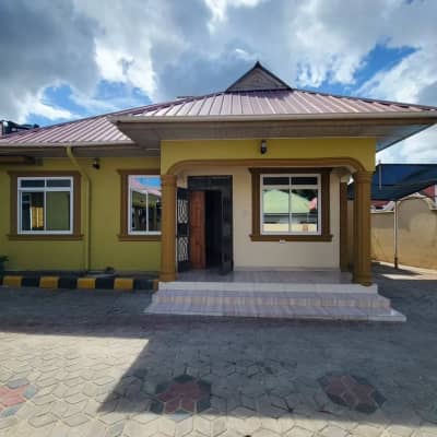 Nyumba ya vyumba vitatu inapangishwa Kinyerezi, Dar Es Salaam