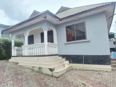 Apartment ya vyumba vitatu inapangishwa Kimara Temboni, Dar Es Salaam