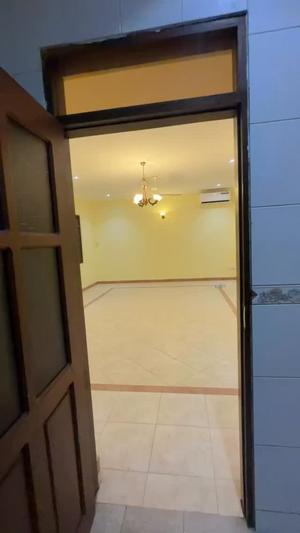Nyumba ya vyumba vitatu inapangishwa Kinondoni Morocco, Dar Es Salaam Nyumba ya vyumba vitatu inapangishwa Kinondoni Morocco, Dar Es Salaam