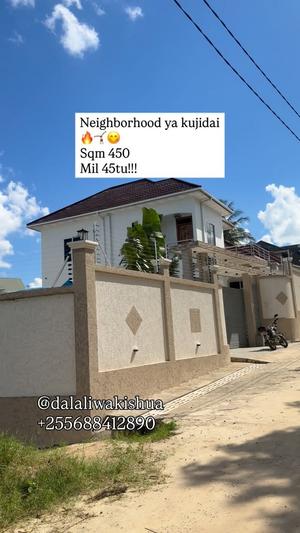 Kiwanja kinauzwa Kinyerezi Mwisho Makofia, Dar Es Salaam sqm 450