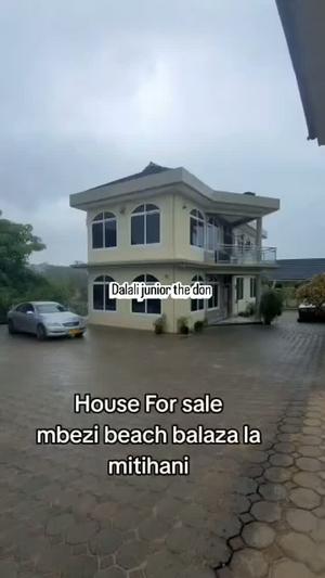 Nyumba ya vyumba vitano inauzwa Mbezi Beach, Dar Es Salaam (1154 sqm)