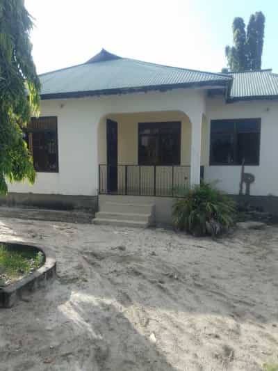 3 Bedrooms Apartment for Rent in Kitunda Machimbo Stend, Dar Es Salaam