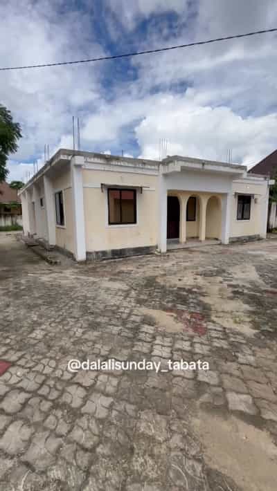 3 Bedrooms Apartment for Rent in Tabata Kinyerezi Msikitin, Dar Es Salaam