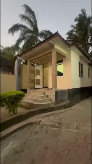 Nyumba ya chumba kimoja inapangishwa Kinyerezi Mbuyuni, Dar Es Salaam Nyumba ya chumba kimoja inapangishwa Kinyerezi Mbuyuni, Dar Es Salaam