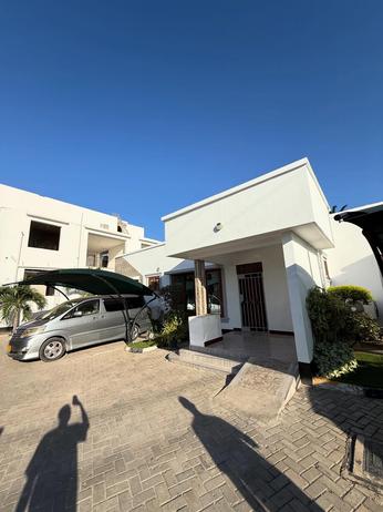 Apartment ya vyumba vitatu inapangishwa Msasani, Dar Es Salaam
