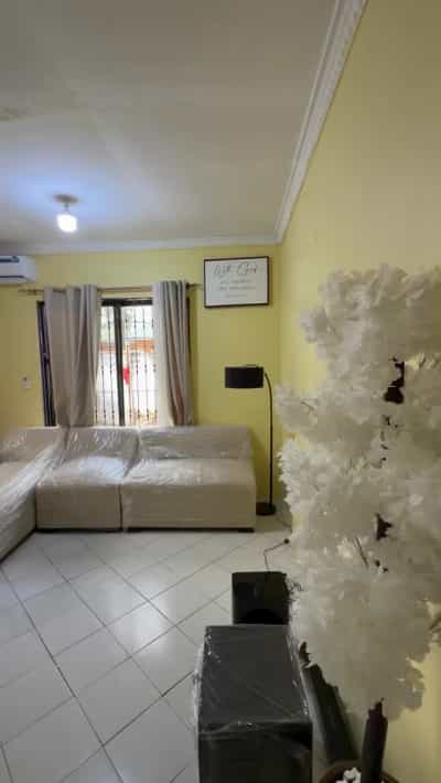 Apartment ya vyumba viwili inapangishwa Mbezi Beach Shopas, Dar Es Salaam