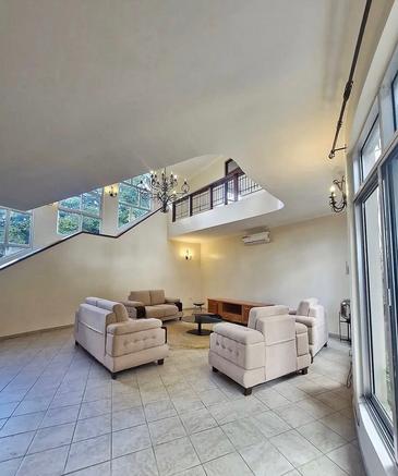 Villa (Furnished) ya vyumba vitatu inapangishwa Mikocheni, Dar Es Salaam