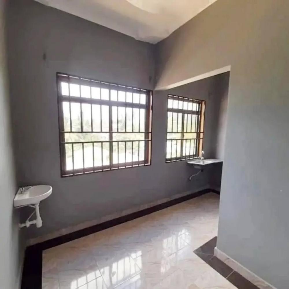 media -8 media -8
