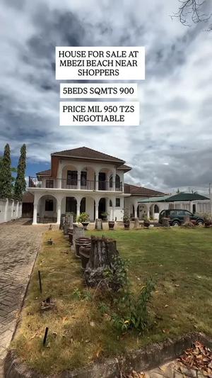 5 Bedrooms House for Sale in Mbezi Beach, Dar Es Salaam (900 sqm)