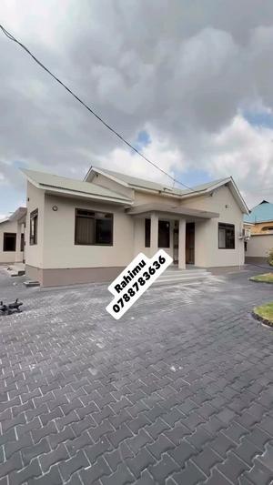 3 Bedrooms House for Rent in Mbezi Beach, Dar Es Salaam 3 Bedrooms House for Rent in Mbezi Beach, Dar Es Salaam