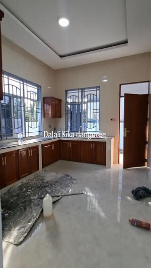 Nyumba ya vyumba vinne inauzwa Goba Center, Dar Es Salaam (800 sqm)