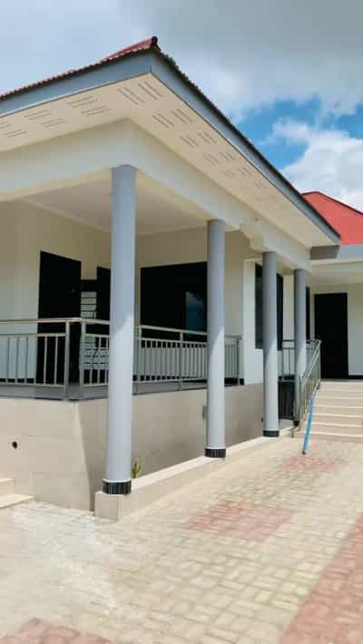 Nyumba ya vyumba vitatu inapangishwa Bunju, Dar Es Salaam