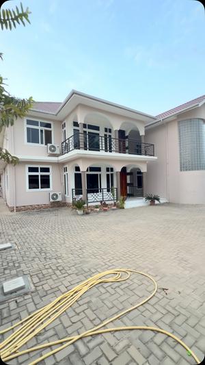Apartment ya vyumba vitatu inapangishwa Bahar Beach, Dar Es Salaam