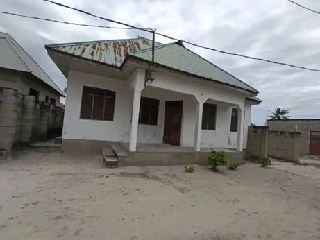 3 Bedrooms House for Sale in Kivule Magole, Dar Es Salaam 3 Bedrooms House for Sale in Kivule Magole, Dar Es Salaam