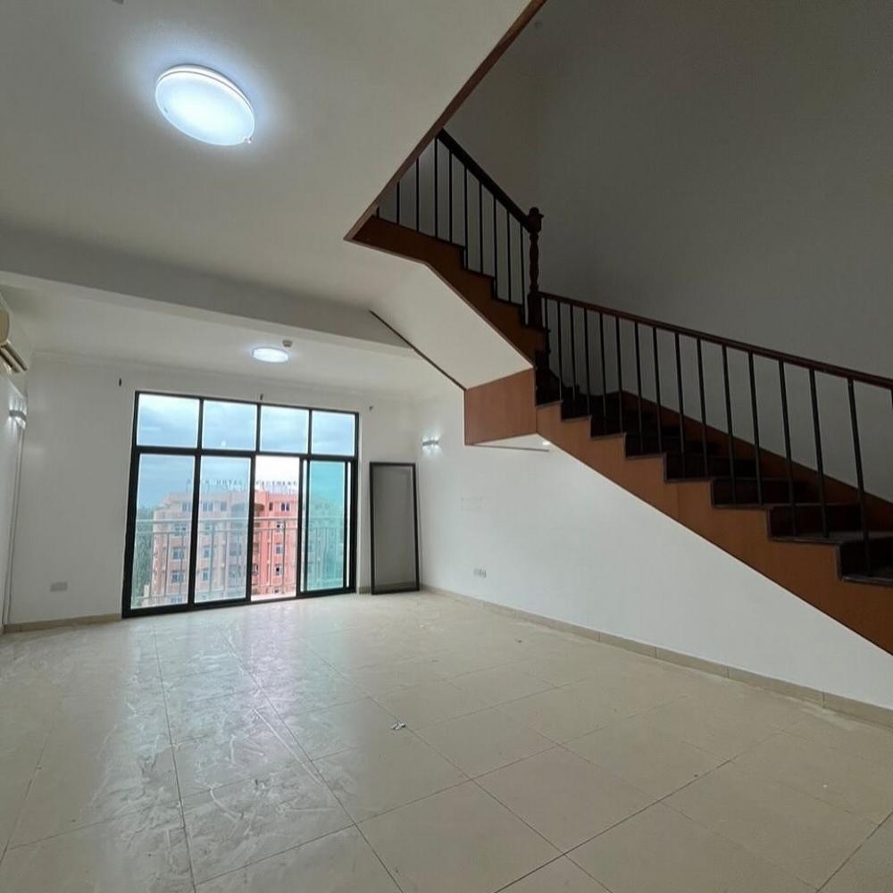 media -4