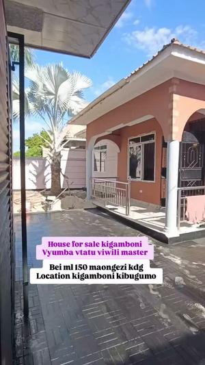 Nyumba ya vyumba vitatu inauzwa Kigamboni, Dar Es Salaam (450 sqm) Nyumba ya vyumba vitatu inauzwa Kigamboni, Dar Es Salaam (450 sqm)