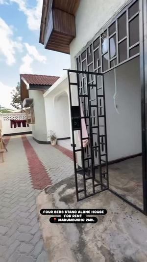 4 Bedrooms House for Rent in Makumbusho, Dar Es Salaam