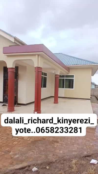 Nyumba ya vyumba vitatu inapangishwa TABATA KINYEREZI MWISHO, Dar Es Salaam Nyumba ya vyumba vitatu inapangishwa TABATA KINYEREZI MWISHO, Dar Es Salaam