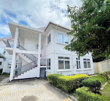Apartment ya vyumba vitatu inapangishwa Mbezi Beach, Dar Es Salaam