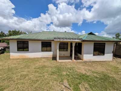 4 Bedrooms House for Rent in Kimara Temboni, Dar Es Salaam