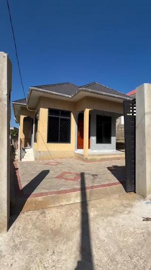 Nyumba ya vyumba vitatu inapangishwa Sala Sala, Dar Es Salaam Nyumba ya vyumba vitatu inapangishwa Sala Sala, Dar Es Salaam