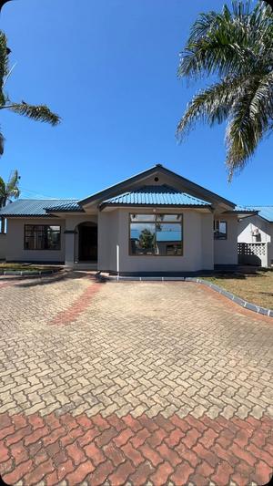 2 Bedrooms House/Apartment for Rent in Bahari Beach, Dar Es Salaam
